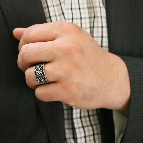 Nodes Signet Men's 925 Sterling Silver Rings - Picture 5 of 8